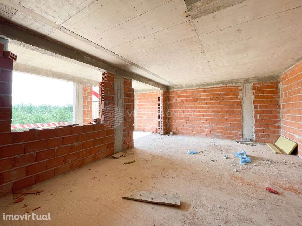 Apartamento T1 | Vale de Milhaços | Corroios - Grande imagem: 2/57