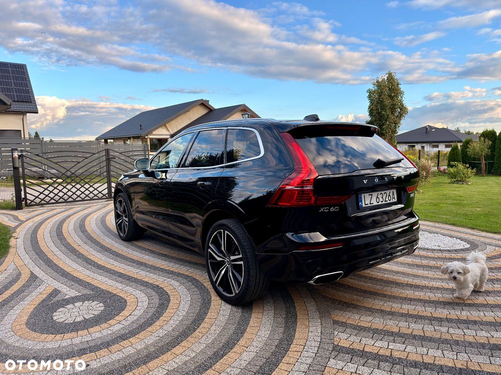 Volvo XC 60 - 4