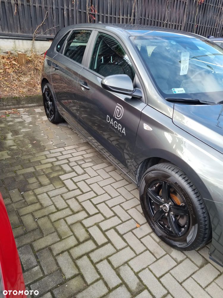 Hyundai i30 1.5 DPI Classic + - 2