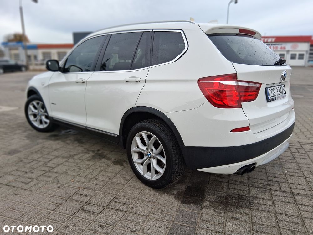 BMW X3 2013 photo 2