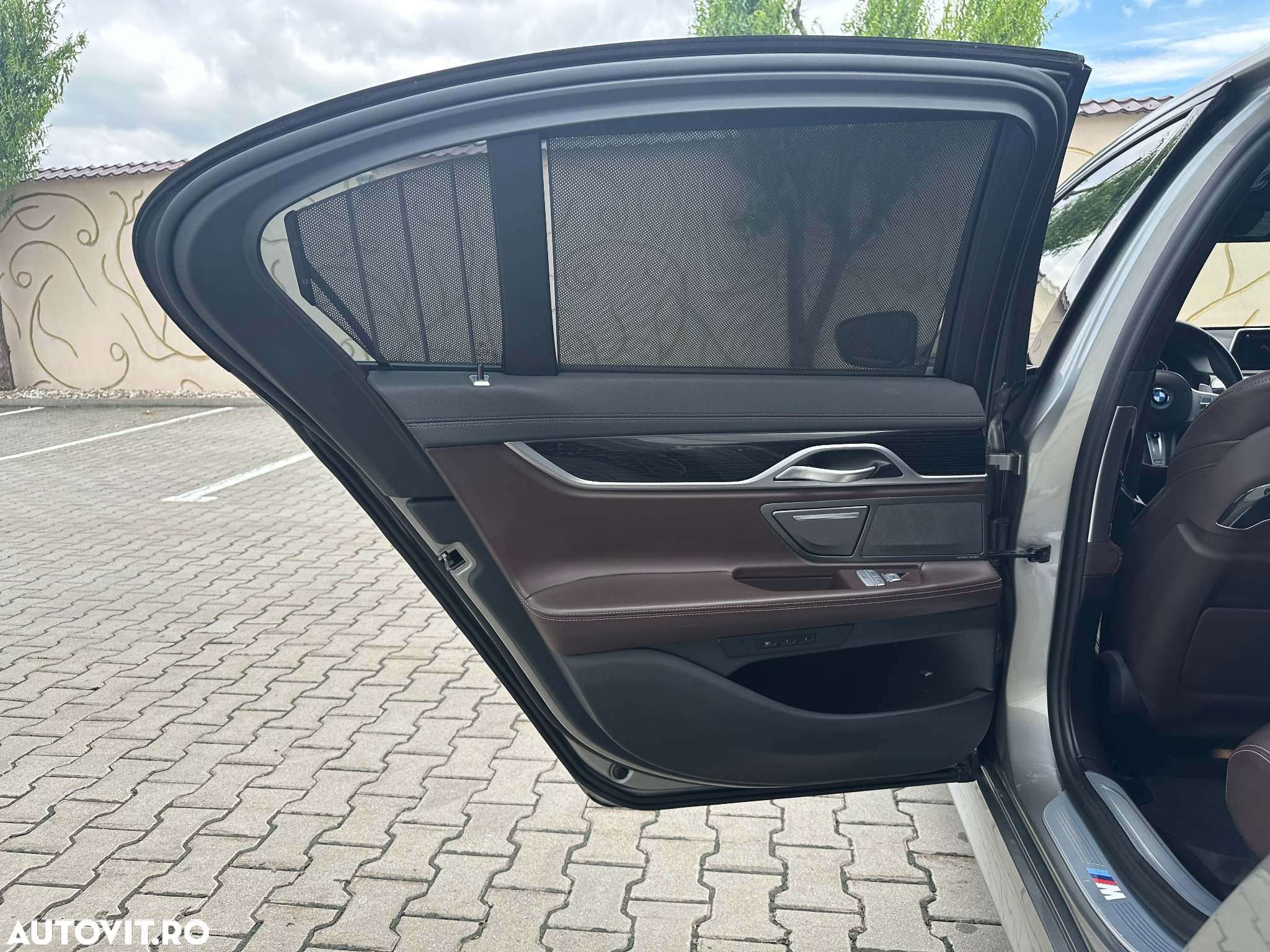 BMW Seria 7 - 13