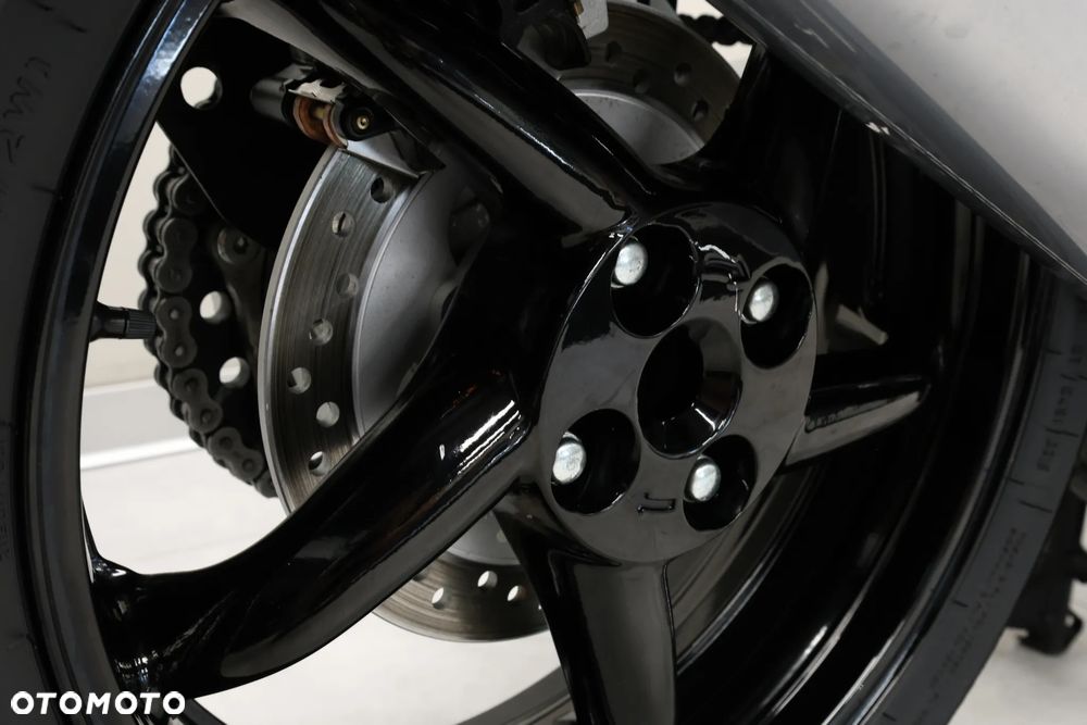 Honda VFR - 33