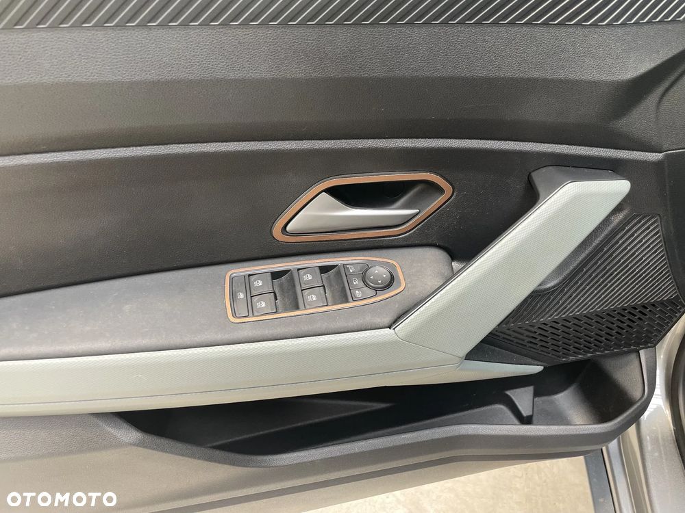 Dacia Duster 1.0 TCe Journey - 10