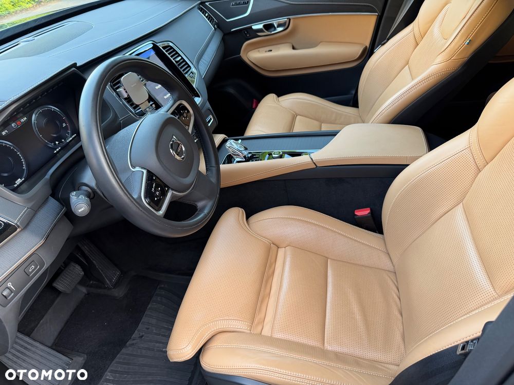 Volvo XC 90 - 26