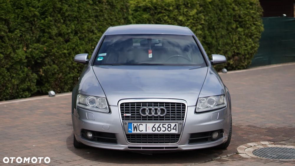 Audi A6 Limousine 3.2 FSI Quattro Tiptronic - 1