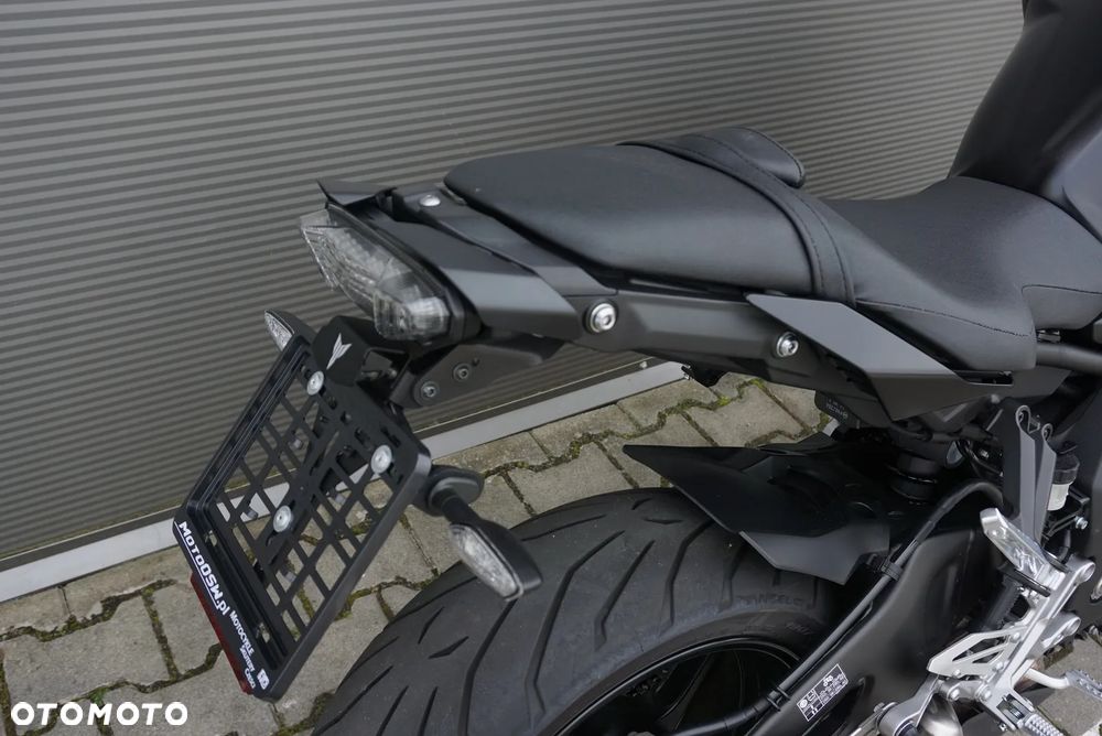 Yamaha MT - 4