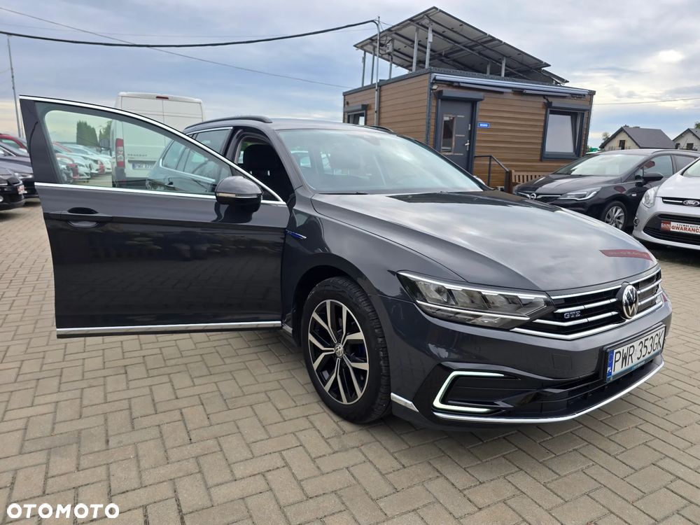 Volkswagen Passat Variant - 22