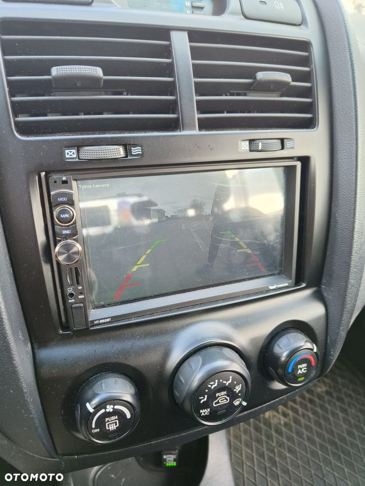 Kia Sportage 2.0 Tour - 23