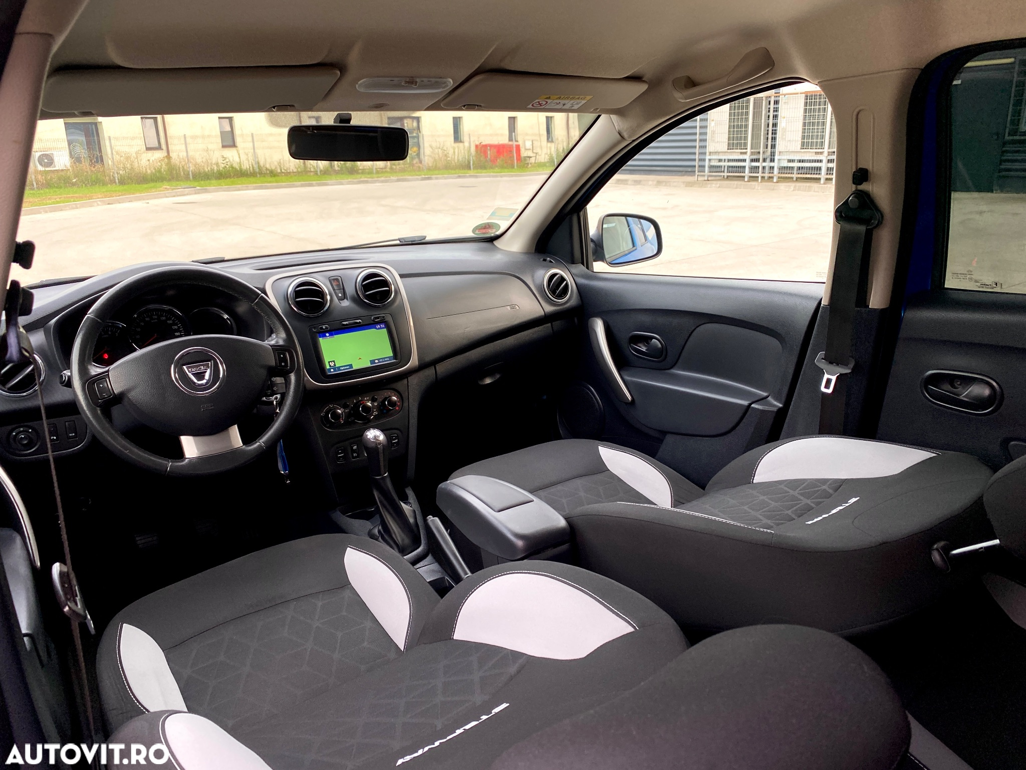 Dacia Sandero 0.9 TCe Prestige - 10