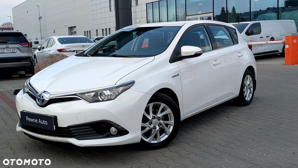 Toyota Auris - 2