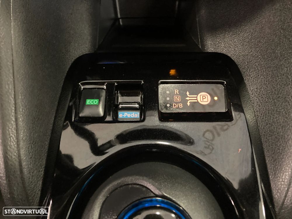 Nissan Leaf 40 kWh N-CONNECTA - 22