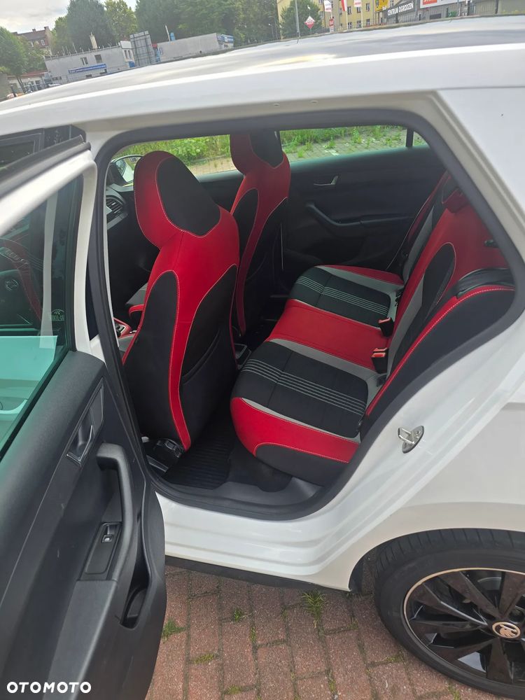 Skoda Fabia 1.0 TSI Monte Carlo DSG - 7