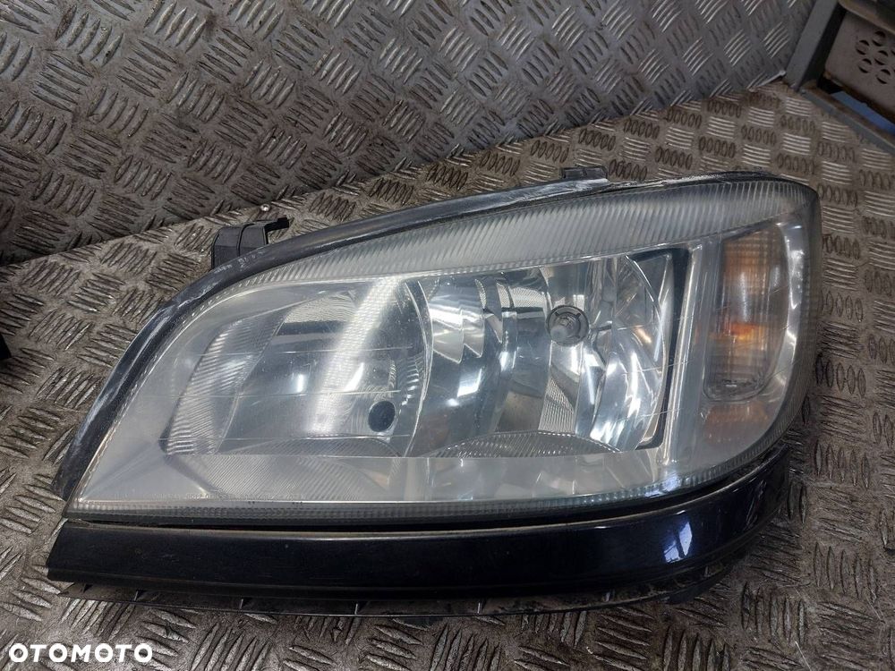 LAMPA LEWY PRZÓD + BREWKA OPEL ZAFIRA A VALEO Z298 - 1