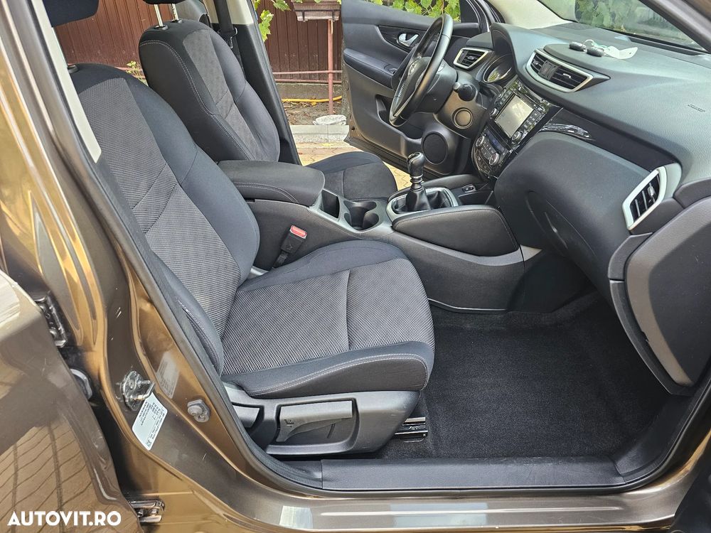Nissan Qashqai 1.5 DCI N-Connecta - 21