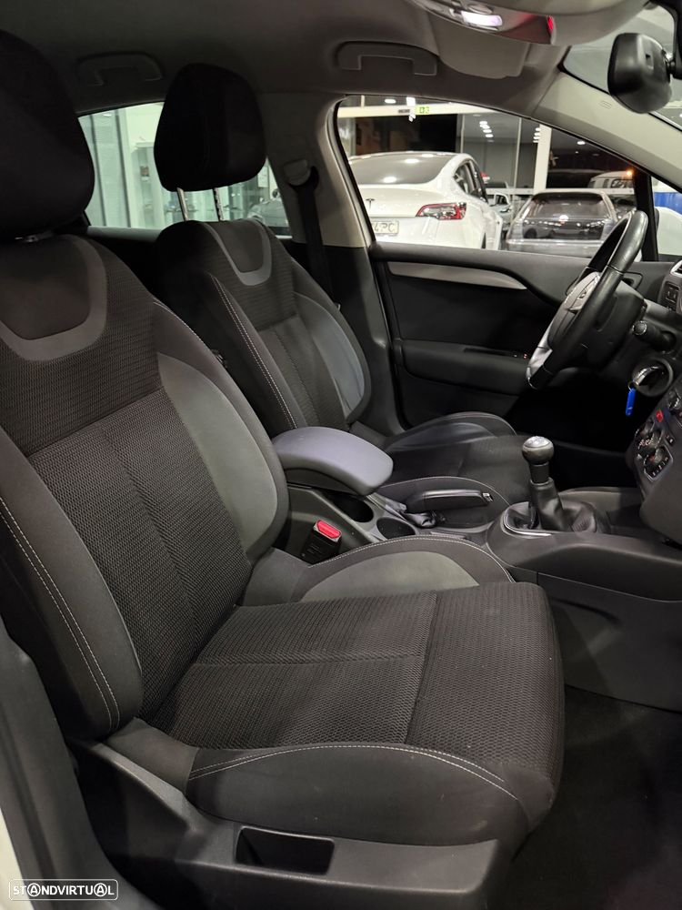 Citroën C4 - 25