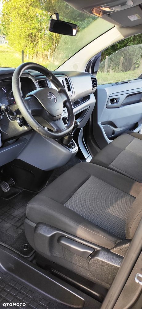 Opel Vivaro - 20