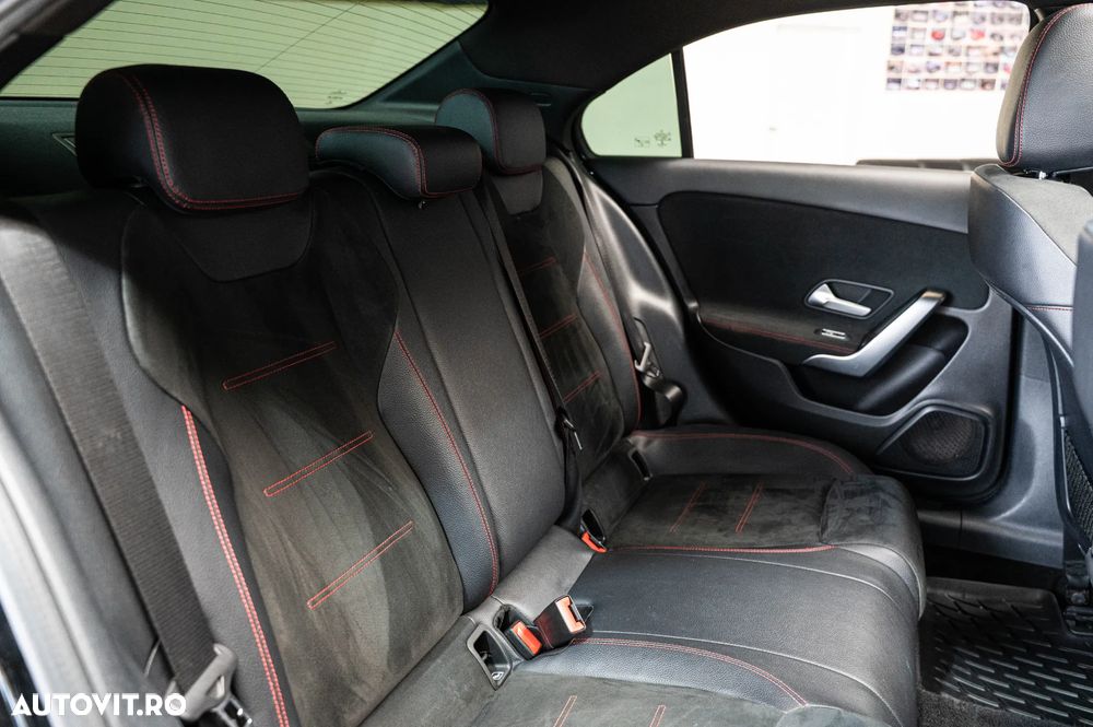 Mercedes-Benz A 180 d Sedan 7G-DCT AMG Line - 30