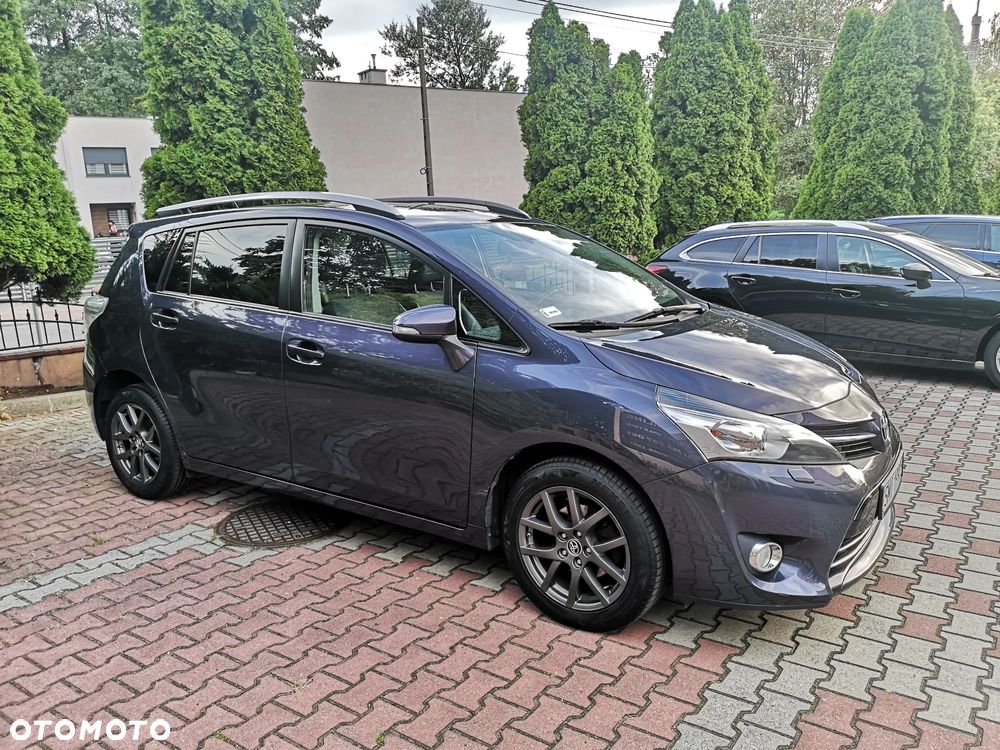 Toyota Verso 1.8 Prestige 7os EU6 - 3