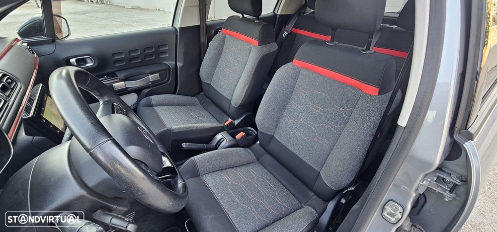 Citroën C3 1.2 PureTech Shine - 3