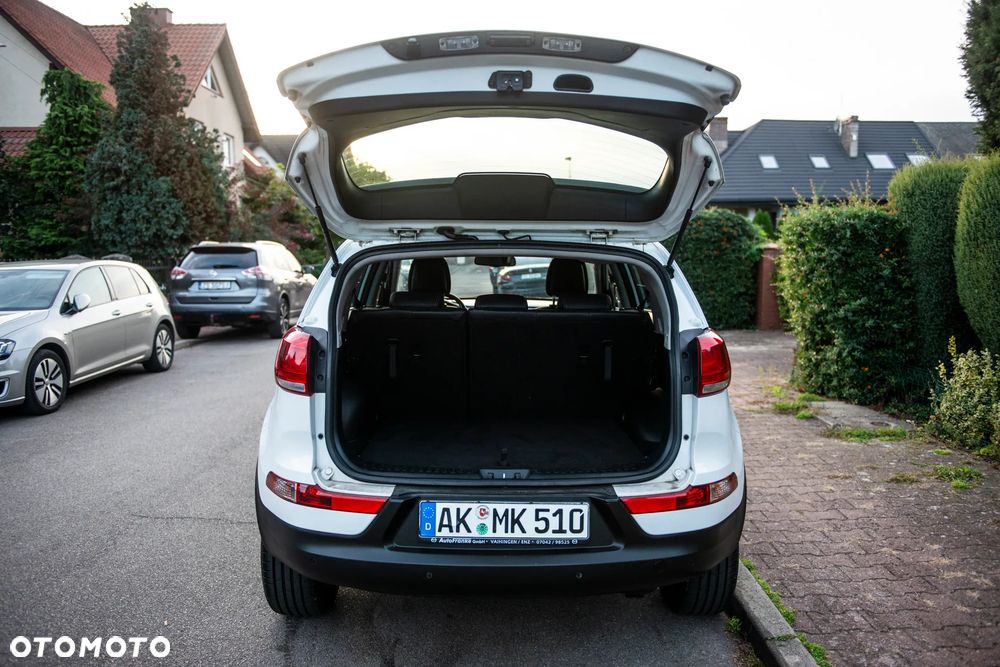 Kia Sportage 1.6 GDI 2WD ISG Dream-Team Edition - 14