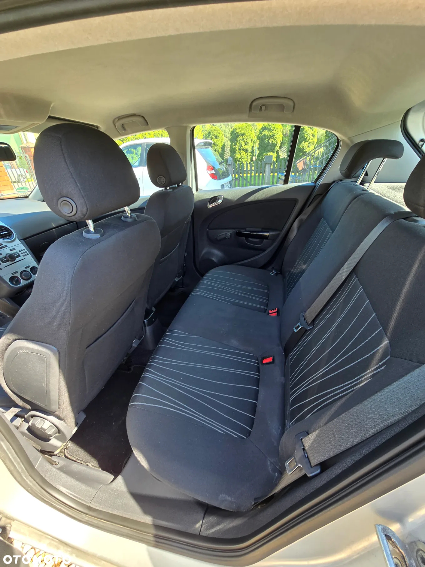 Opel Corsa - 8