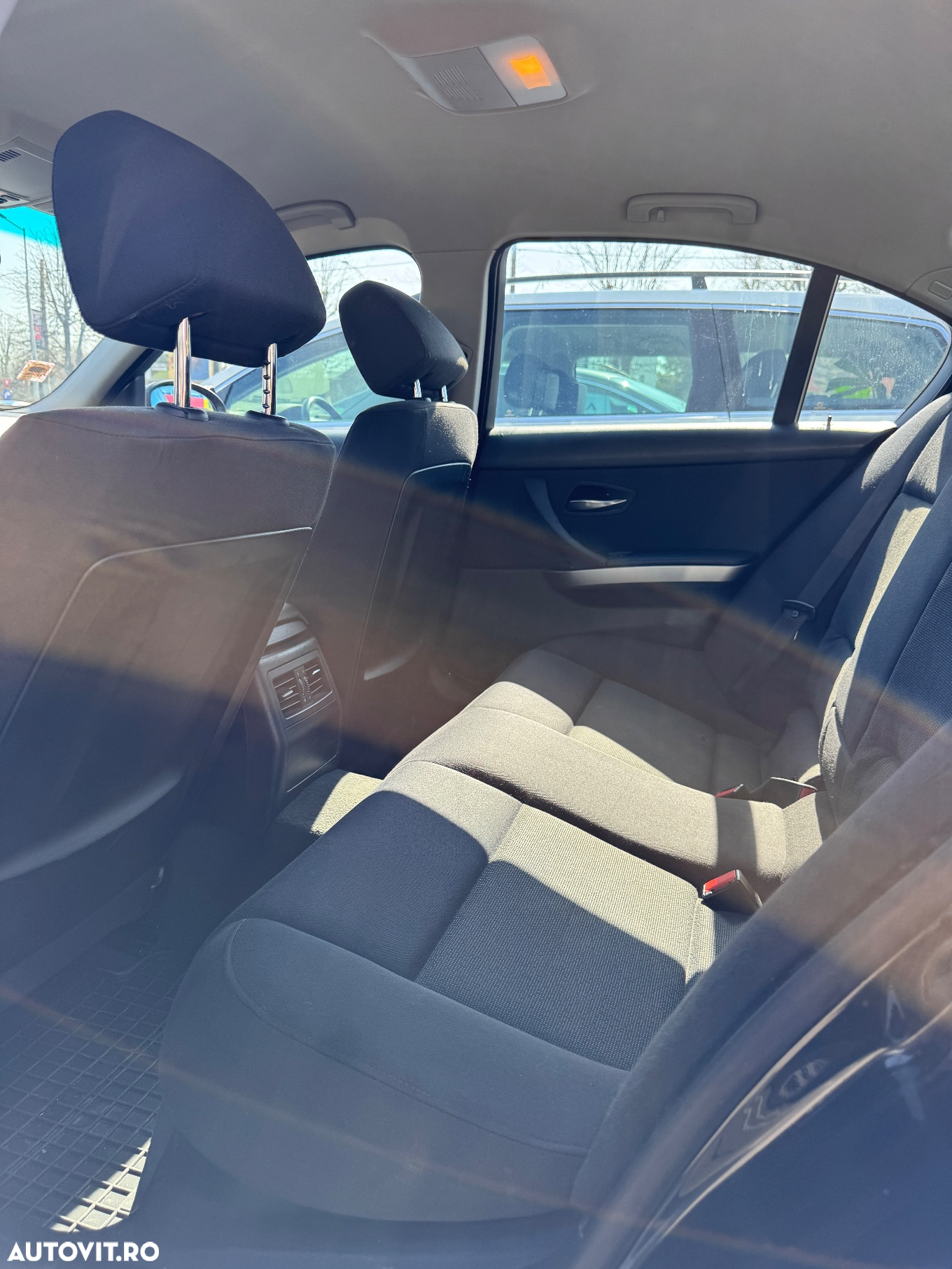 BMW Seria 3 320d - 13