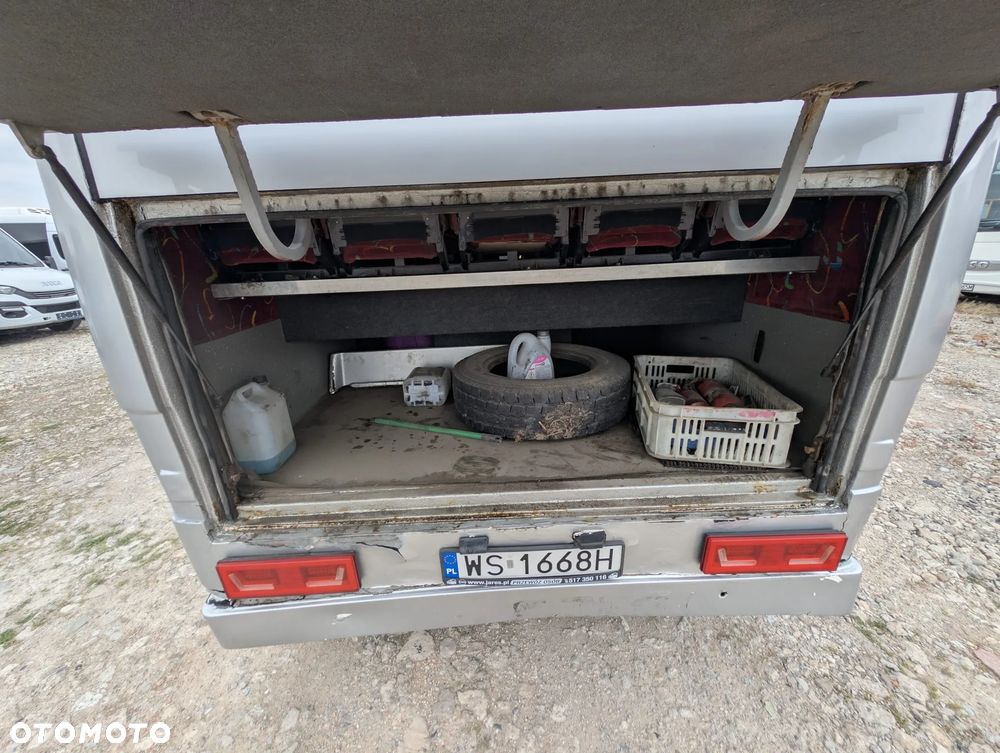 Mercedes-Benz Vario 814 - 11