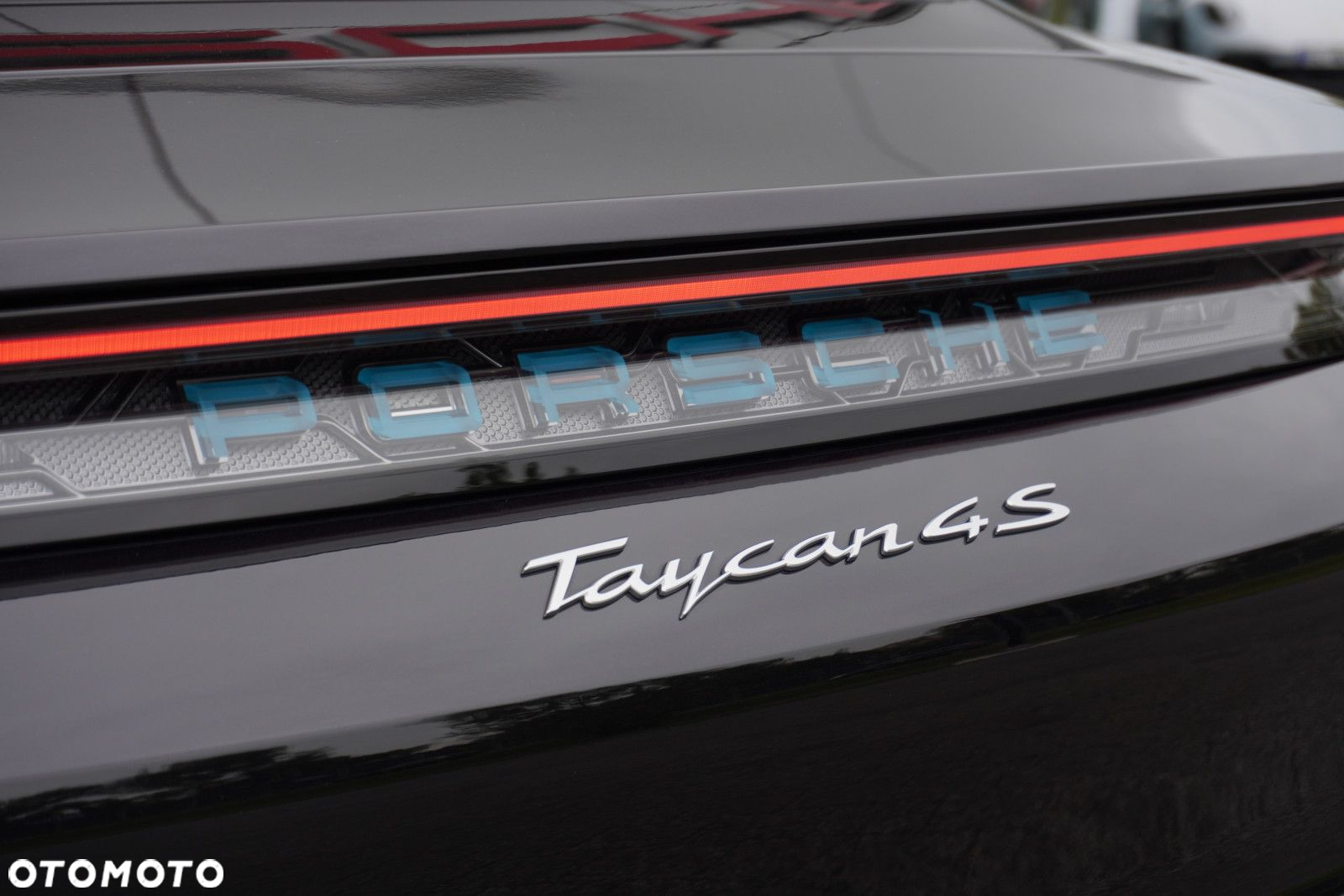 Porsche Taycan - 5