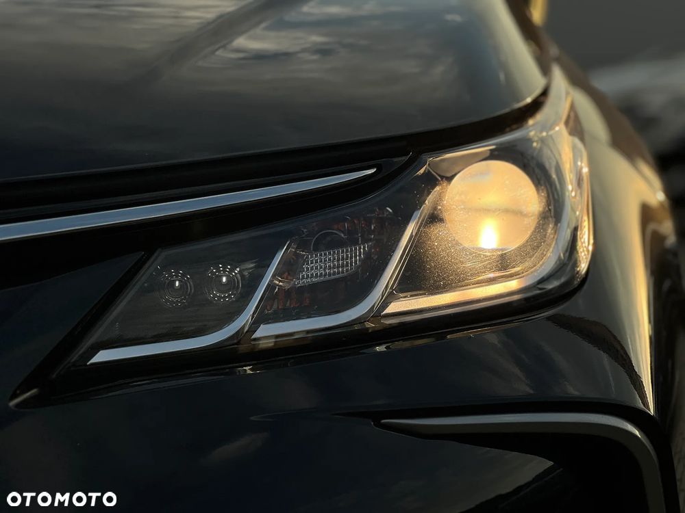 Toyota Corolla - 12