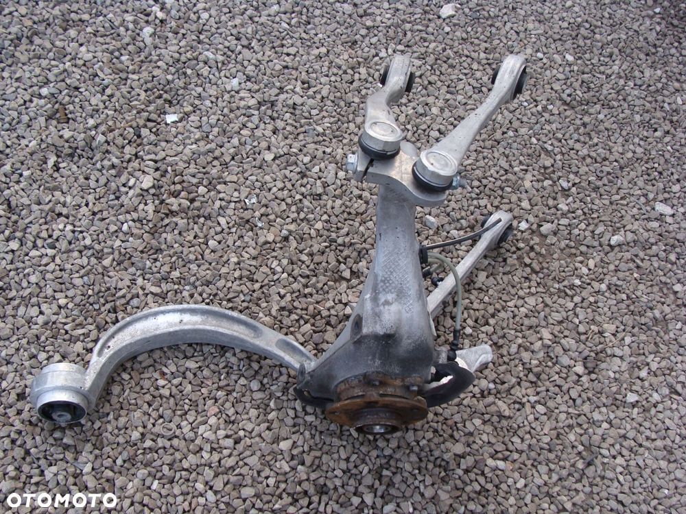 zwrotnica piasta wahacze prawa porsche macan 95b407254f - 1