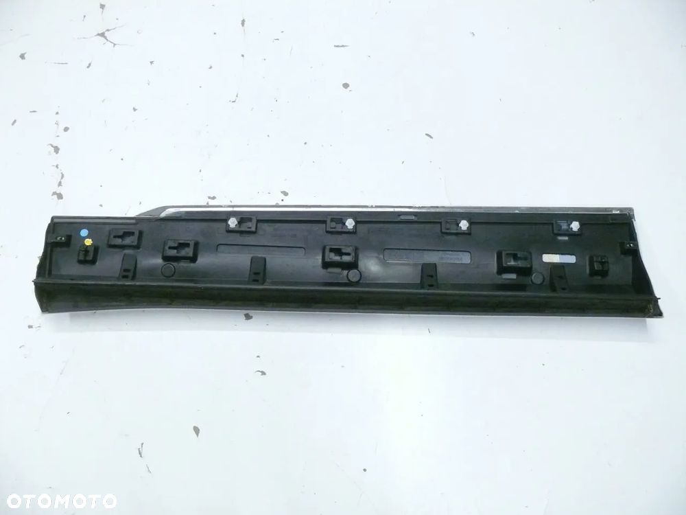 LISTWA DRZWI PRAWY PRZÓD VOLKSWAGEN TIGUAN II 5NA R-LINE - 3