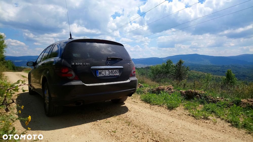 Mercedes-Benz Klasa R 320 CDI L 4-Matic - 34