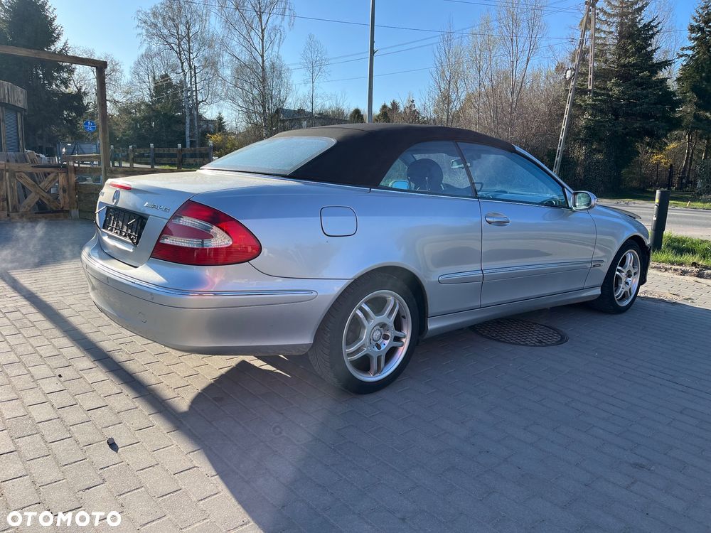 Mercedes-Benz CLK 320 - 2