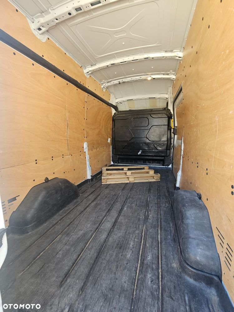Ford Transit - 5