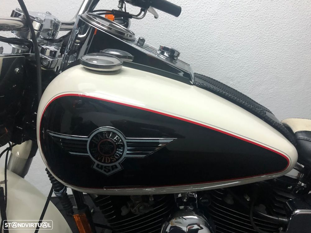 Harley-Davidson FLST FLSTN HERITAGE SOFTAIL NOSTALGIA - 8