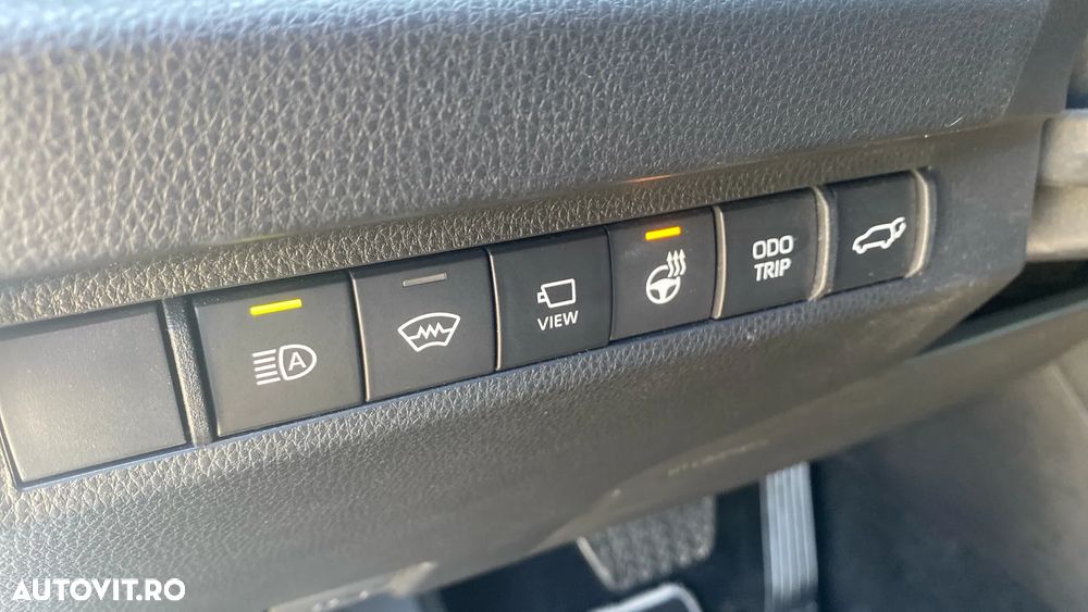 Toyota RAV4 2.5 Hybrid VVT-iE 4x4 Luxury - 14