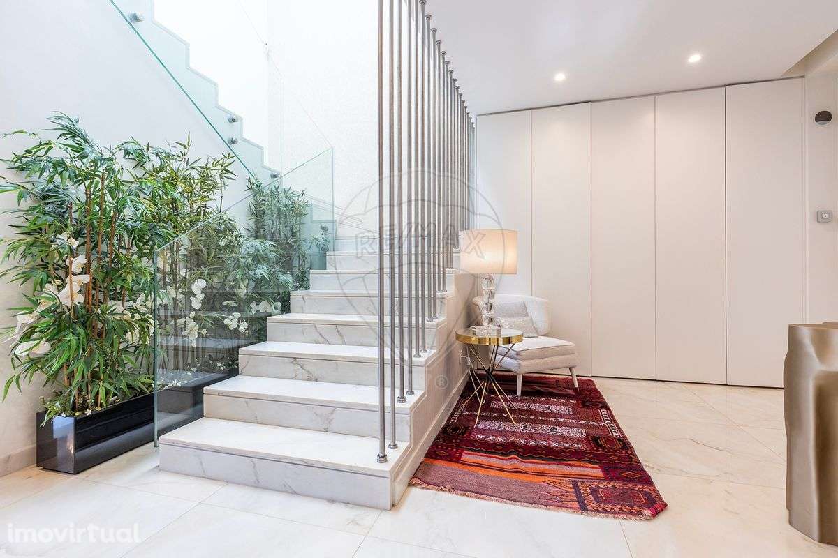 Moradia T5 para venda - Grande imagem: 3/36