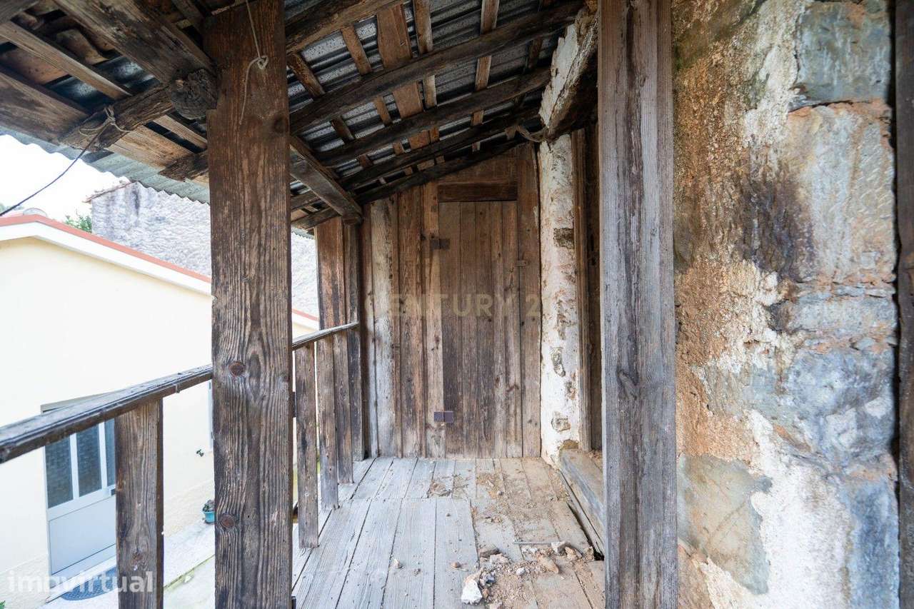 Moradia T1, em Pedra, para Reabilitar em Ribas, Vila Nova de Poiares - Grande imagem: 5/13