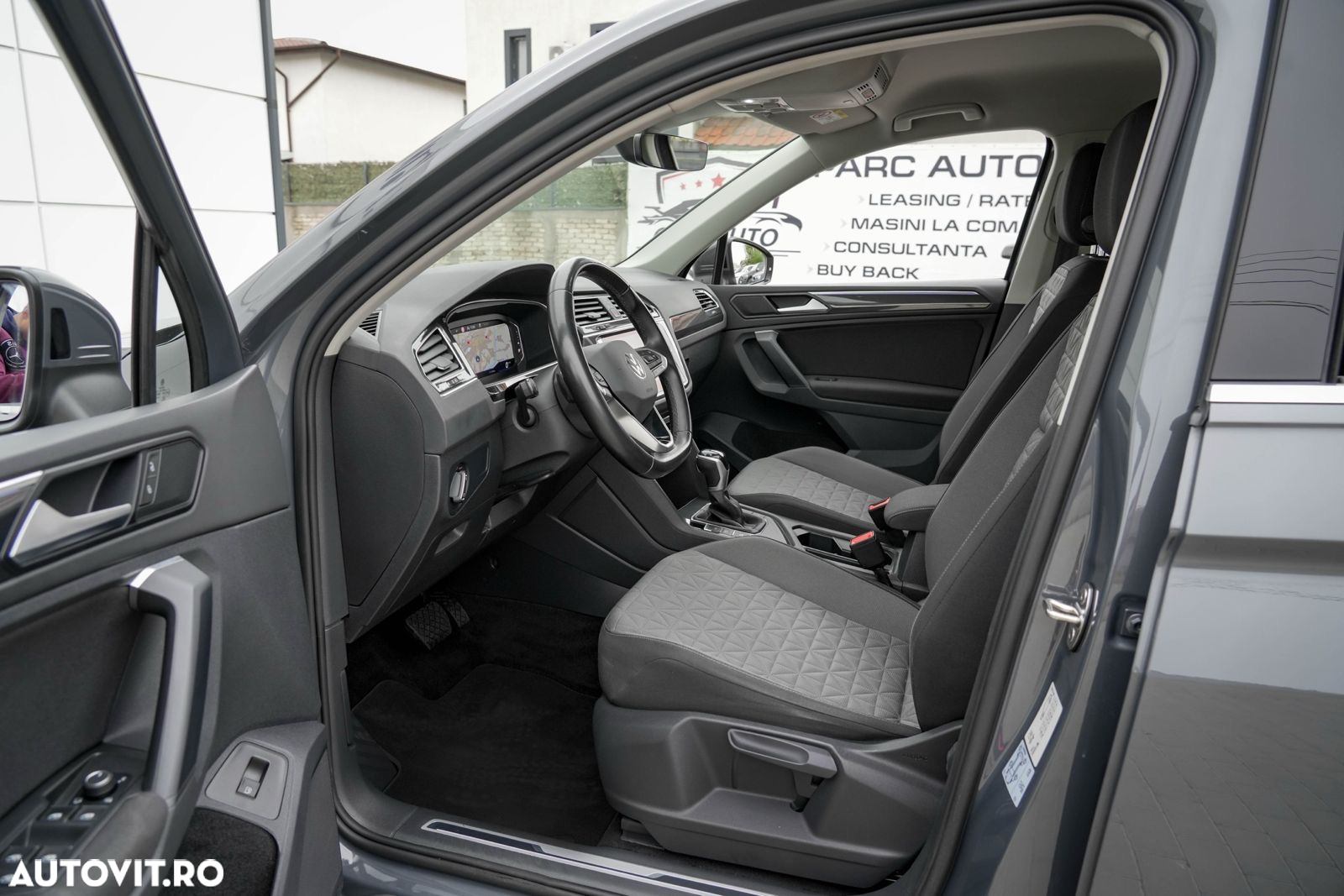 Volkswagen Tiguan 1.4 eHybrid OPF DSG Life - 11