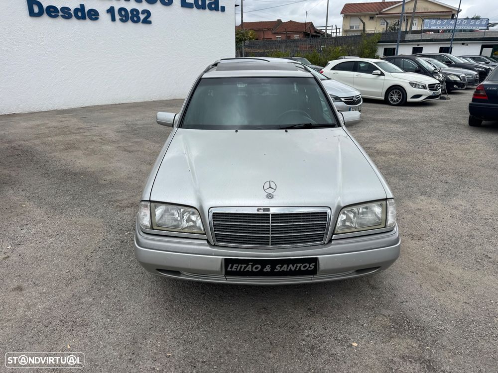Mercedes-Benz C 220 D Elegance - 21