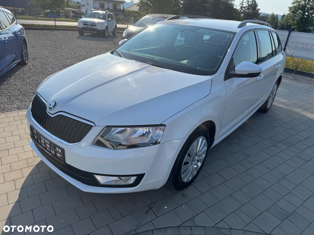Skoda Octavia 1.6 TDI Solution - 12