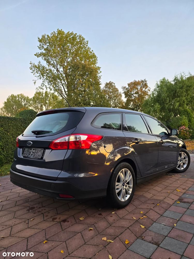 Ford Focus 1.6 FF Ambiente - 3