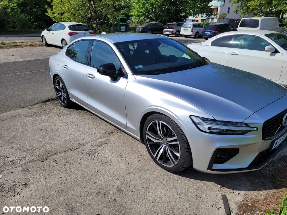 Volvo S60 B4 B R-Design - 3