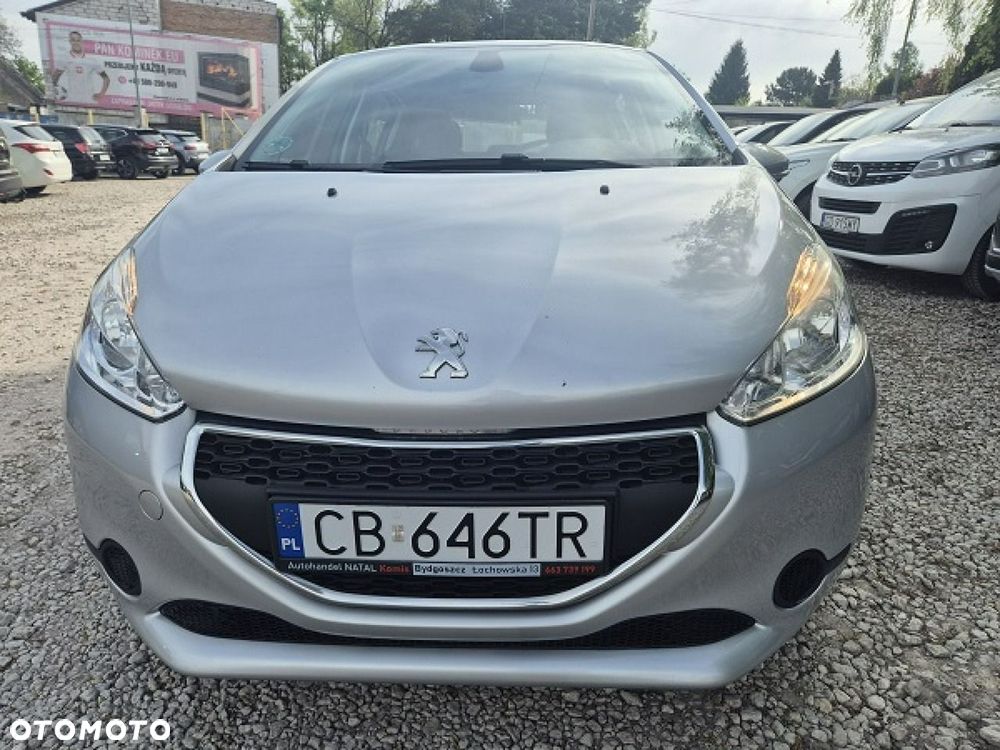 Peugeot 208 - 6