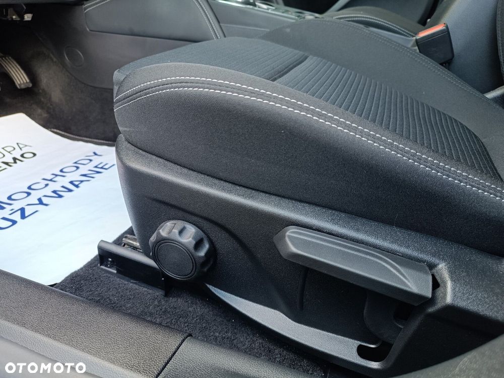 Ford Focus 1.5 EcoBlue Titanium X - 28