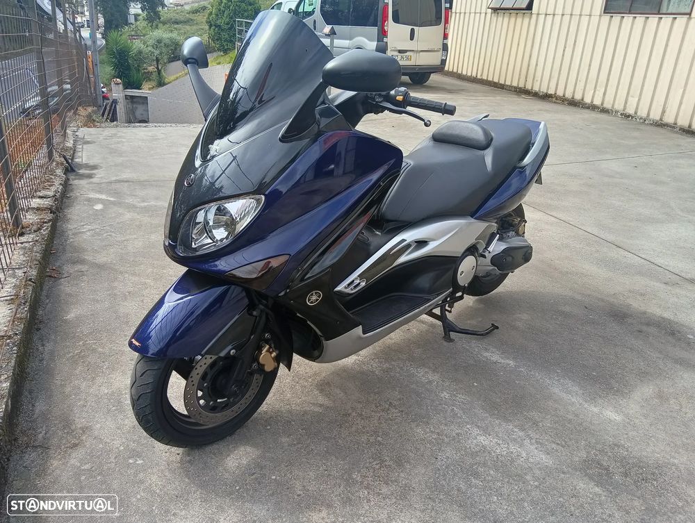 Yamaha TMAX - 1
