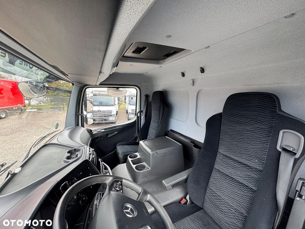 Mercedes-Benz ATEGO - 18