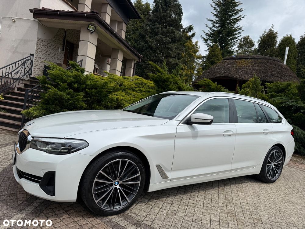 BMW Seria 5 520d M Sport Edition - 4