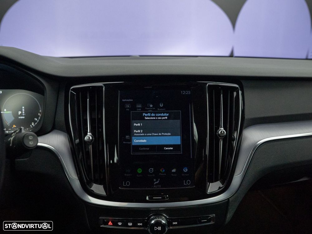 Volvo V60 2.0 T6 AWD TE Inscription Expression - 36