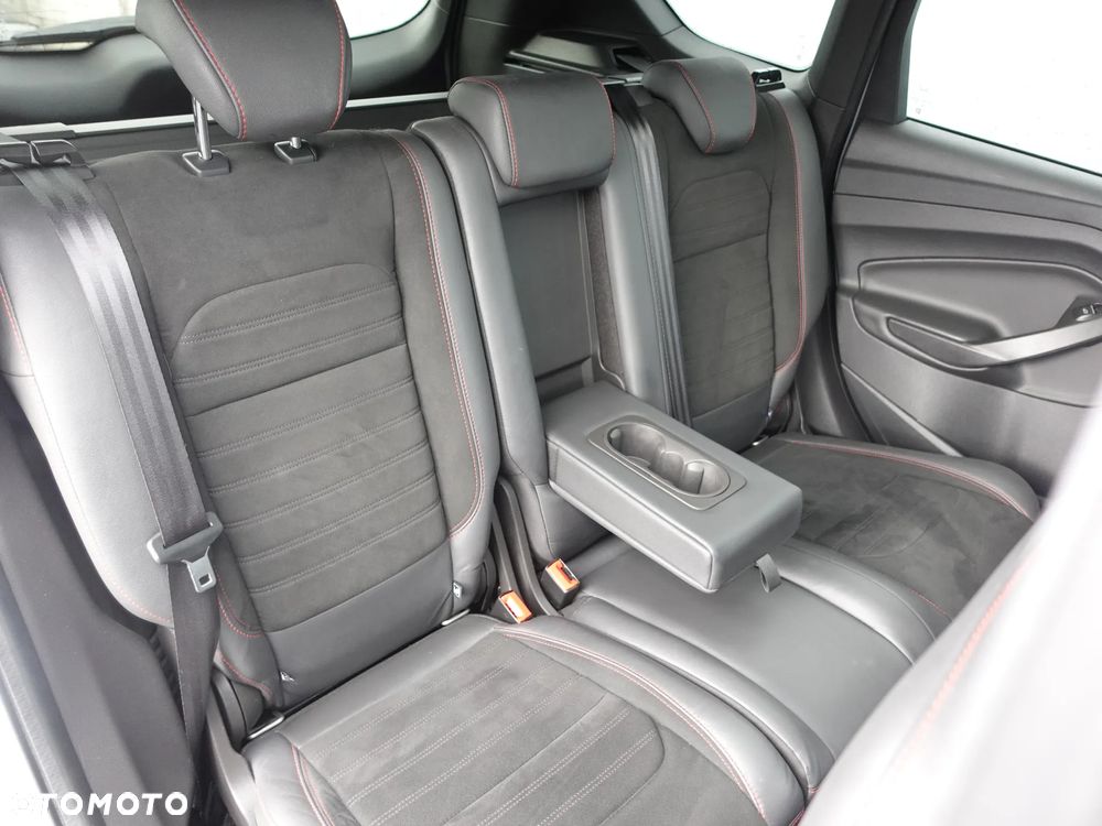 Ford Kuga 1.5 EcoBoost 4x4 ST-Line - 4